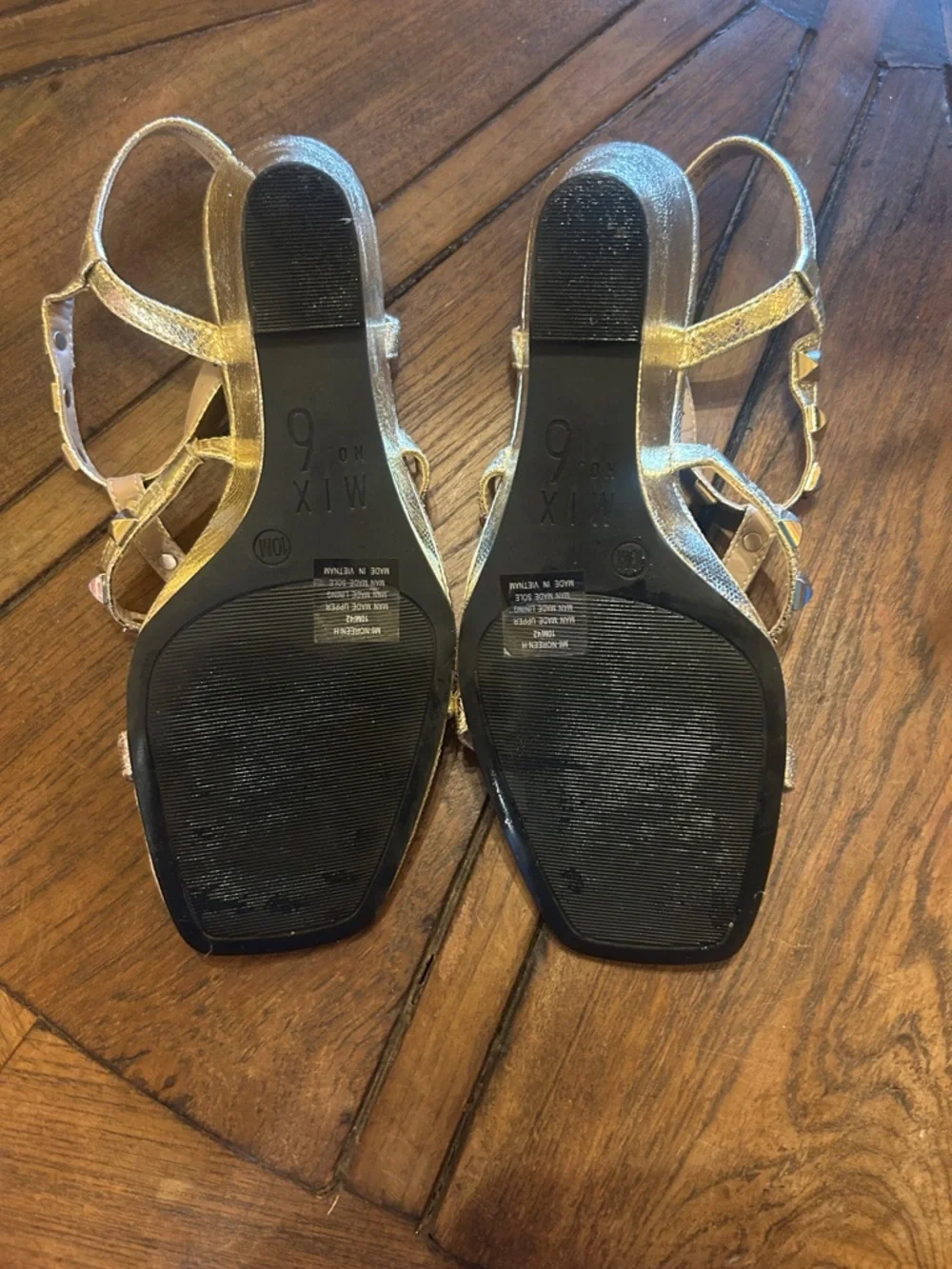 Mix No. 6 gold, wedge, strap sandals, size 10, NWOT | offer in description